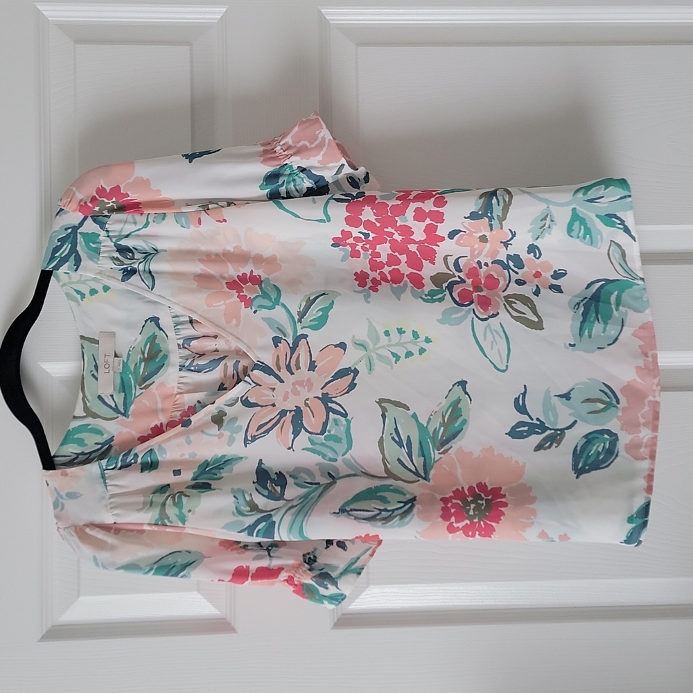 Loft Short Sleeve Floral Blouse